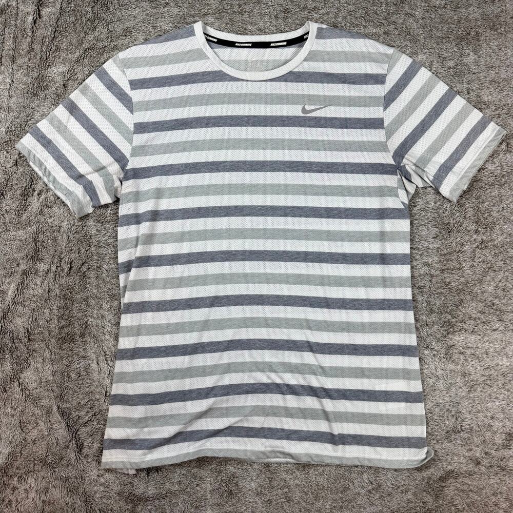 Nike Dri-FIT Striped Running Tee Men's Large